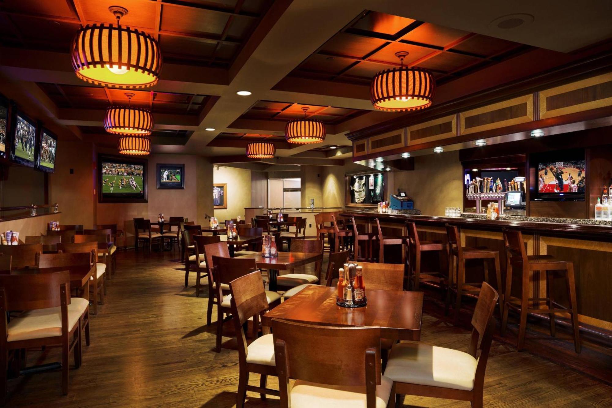 Sheraton Springfield Monarch Place Hotel מראה חיצוני תמונה